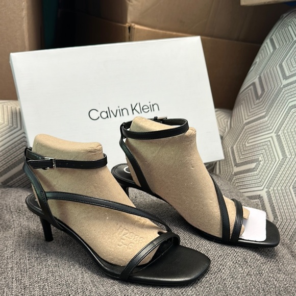 Calvin Klein Shoes - NIB CALVIN KLEIN BLACK IRYNA SANDALS
